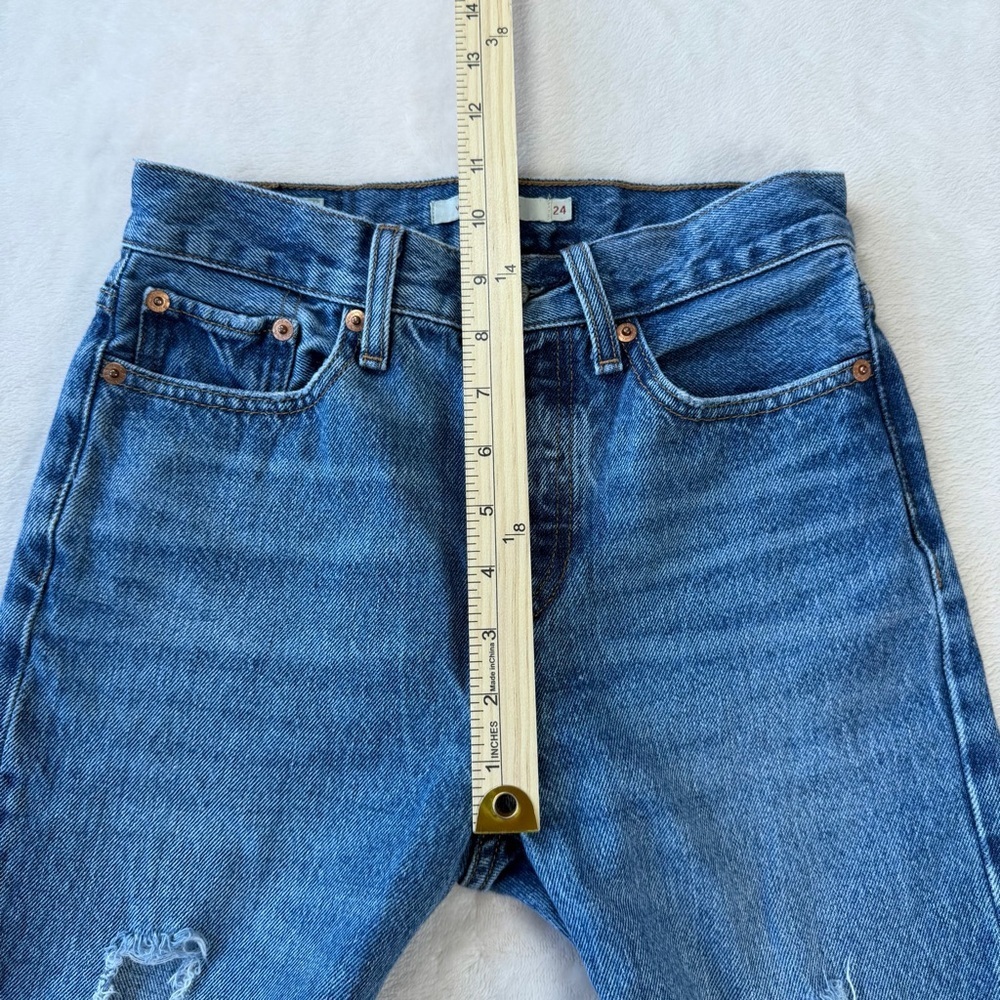 Levi's High Rise Distressed Blue Wedgie Straight Premium Jeans 24 x 28 - Picture 7 of 13